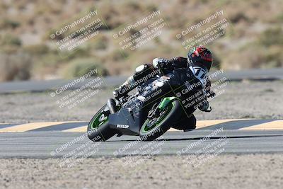 media/Oct-05-2025-CVMA (Sun) [[beeef4f201]]/Race 2-Supersport Middleweight/